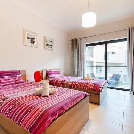 Pender Lux Complex - 3Br Unit With Private Parking By 360 Estates Daire Saint Julian's Dış mekan fotoğraf