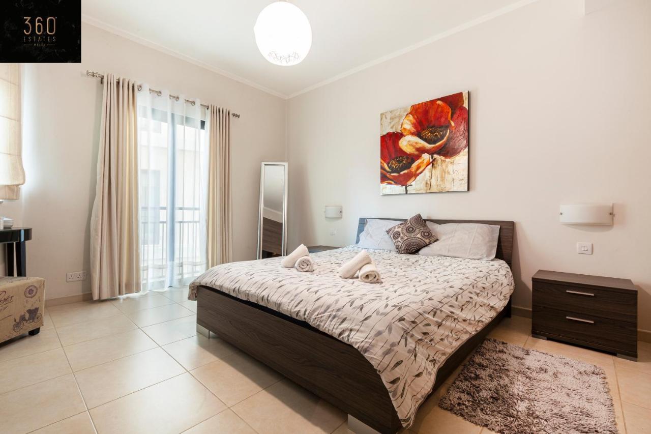 Pender Lux Complex - 3Br Unit With Private Parking By 360 Estates Daire Saint Julian's Dış mekan fotoğraf