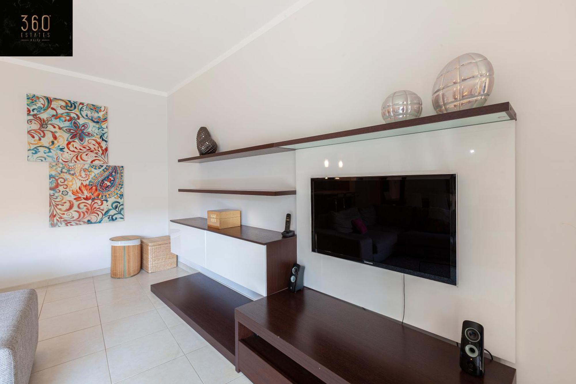 Pender Lux Complex - 3Br Unit With Private Parking By 360 Estates Daire Saint Julian's Dış mekan fotoğraf