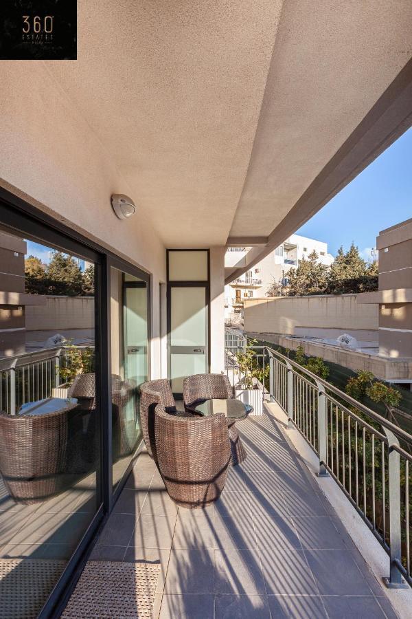 Pender Lux Complex - 3Br Unit With Private Parking By 360 Estates Daire Saint Julian's Dış mekan fotoğraf