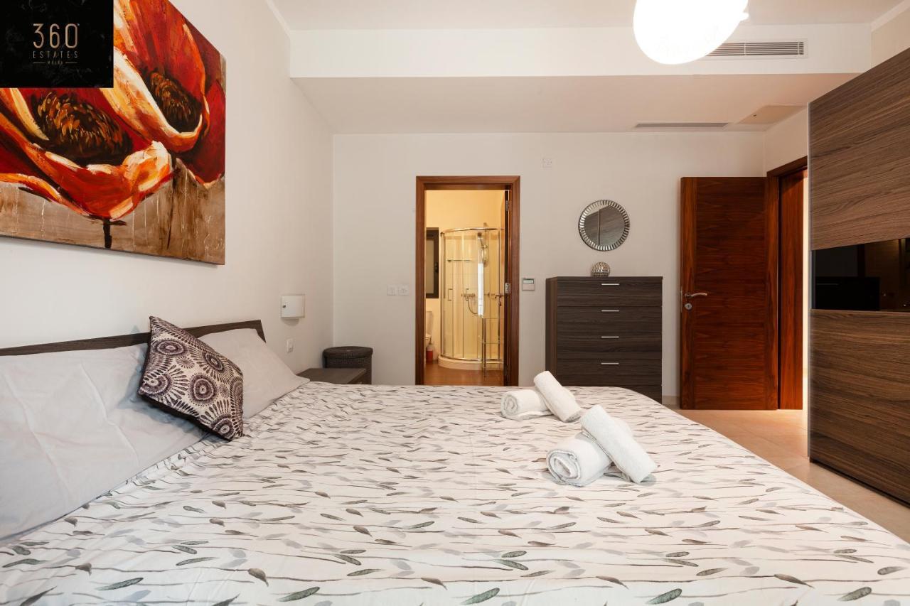 Pender Lux Complex - 3Br Unit With Private Parking By 360 Estates Daire Saint Julian's Dış mekan fotoğraf